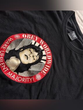 OBEY Men's Graphic silent majority Short Sleeve Cotton T-Shirt Black Size L